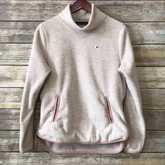 a&f pullover